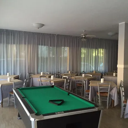 Szálloda Ancora Cesenatico